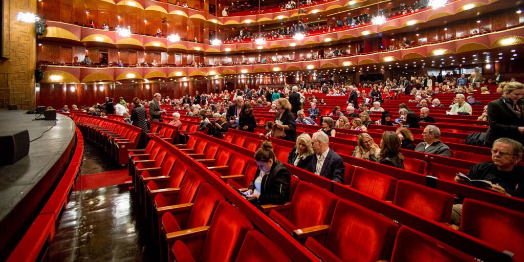 Sala llena en un concierto